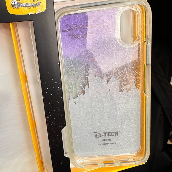 BRAND NEW Disneyland Resort IPhone X or IPhone XS Otterbox Case. - Picture 4 of 8